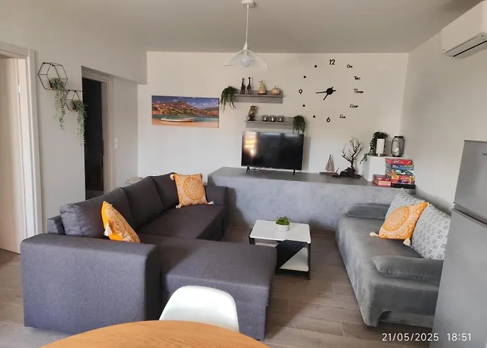 Apartment Orion Nea Roda