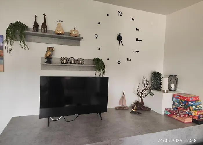 Apartment Orion Nea Roda